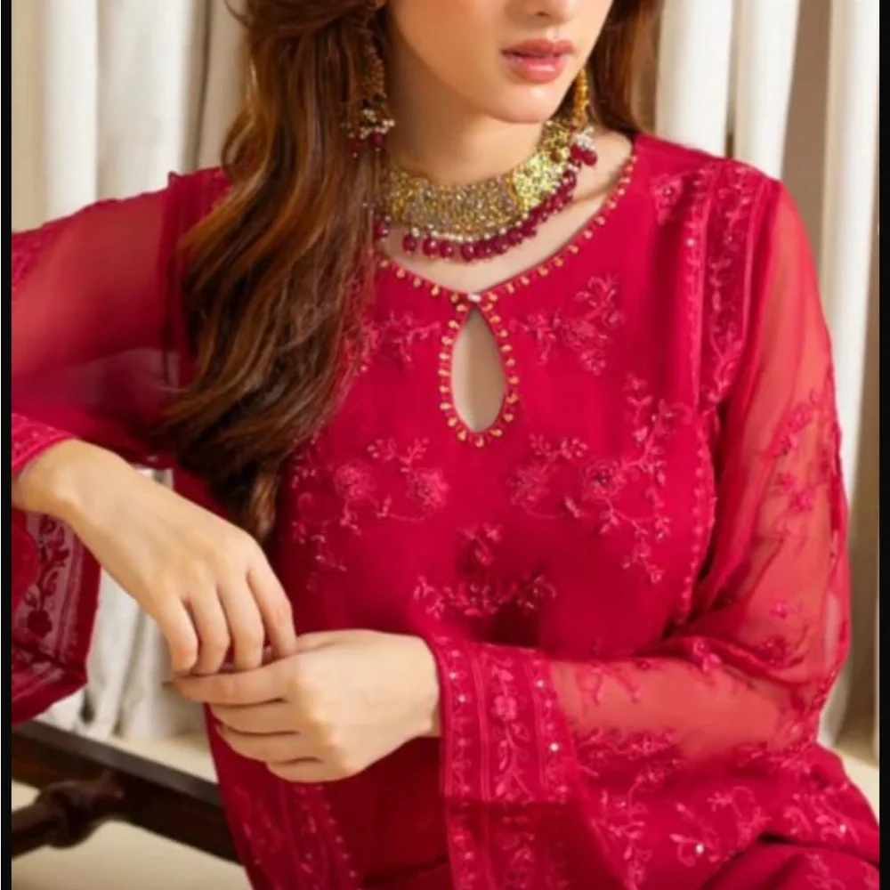 Pakistani dresses - Picture 2 of 6